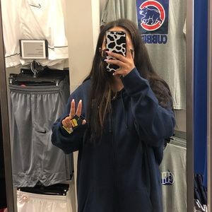 Meet your Posher, Lezlie